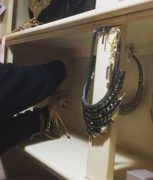 Entre las cosas que Chiquis regalará hay joyería, ropa y otro tipo de sorpresas.