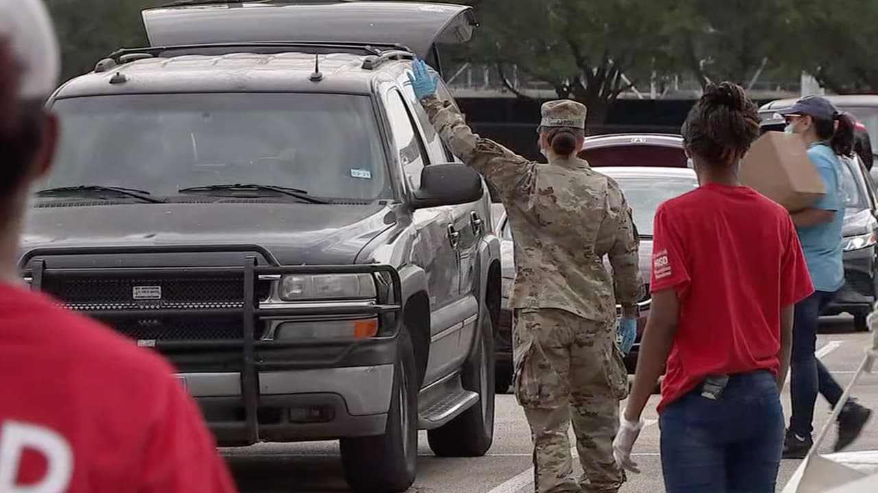 Se repartieron aproximadamente 5,000 paquetes de comida.