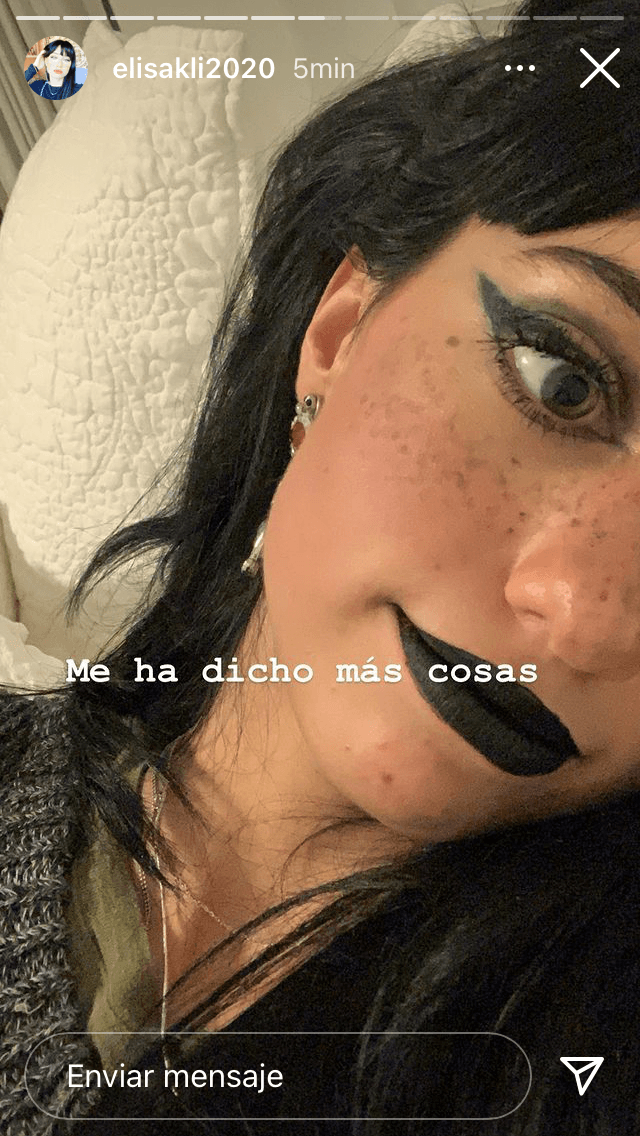 Elisa afirmó que su mamá le
<b><a href="https://www.univision.com/famosos/la-hija-de-cynthia-klitbo-le-reprocha-porque-es-muy-exigente-y-no-acostumbra-abrazarla-mucho-fotos" target="_blank">"ha dicho más cosas". </a></b>
<br>