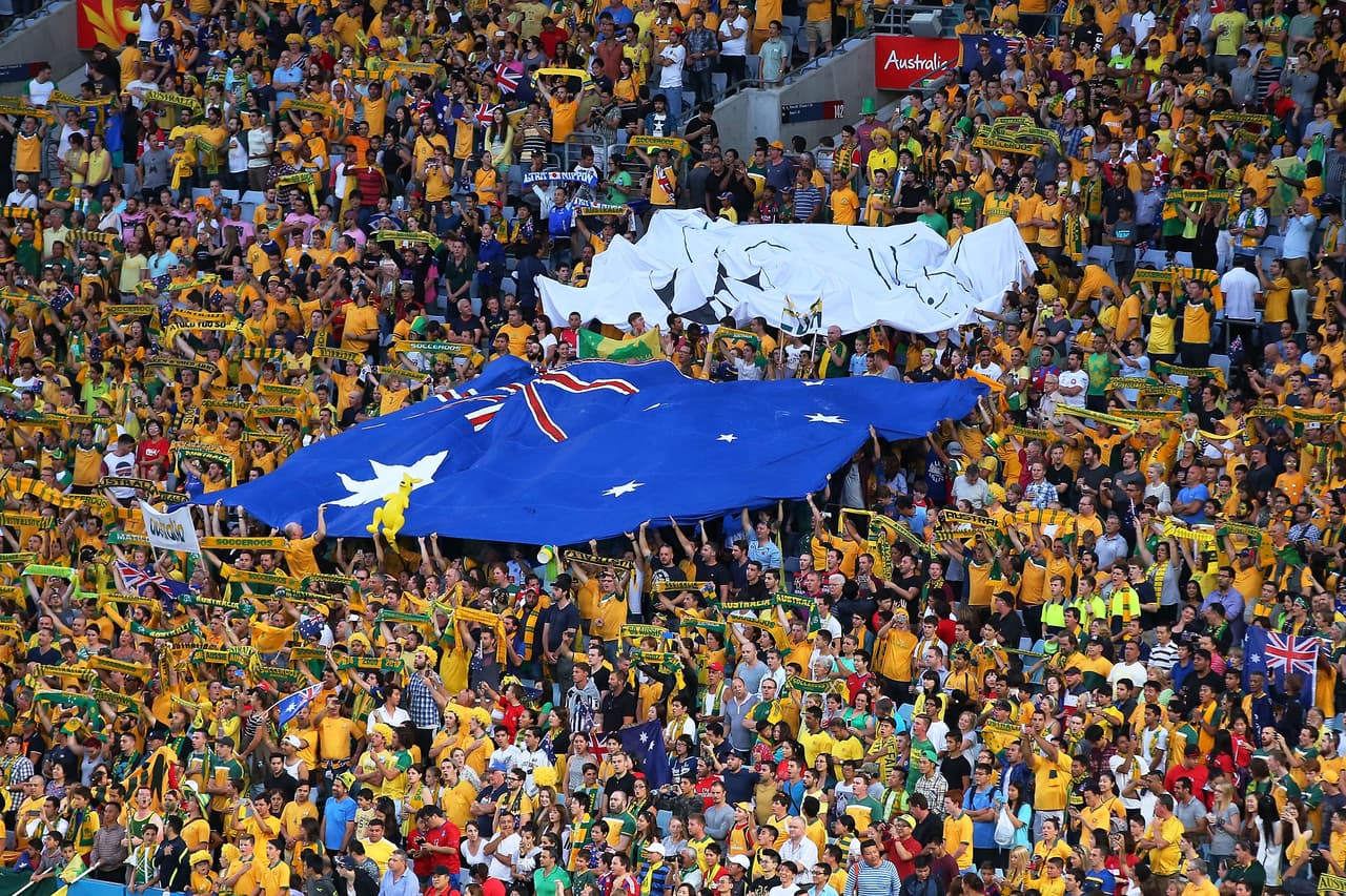 Para que la afición por el fútbol no decayera, Australia debía apostar fuerte: cambiar Oceanía por Asia.