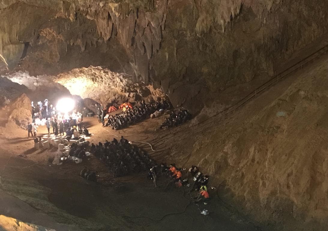 La entrada a la cueva de Tham Luang en Tailandia.