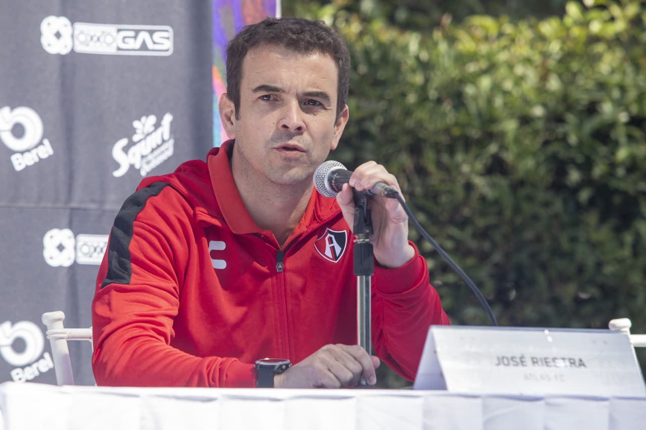 Pepe Riestra asegura Atlas tiene plantel para competir en dos torneos