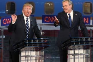 Cuatro encontronazos del debate republicano... y un choque de manos inesperado