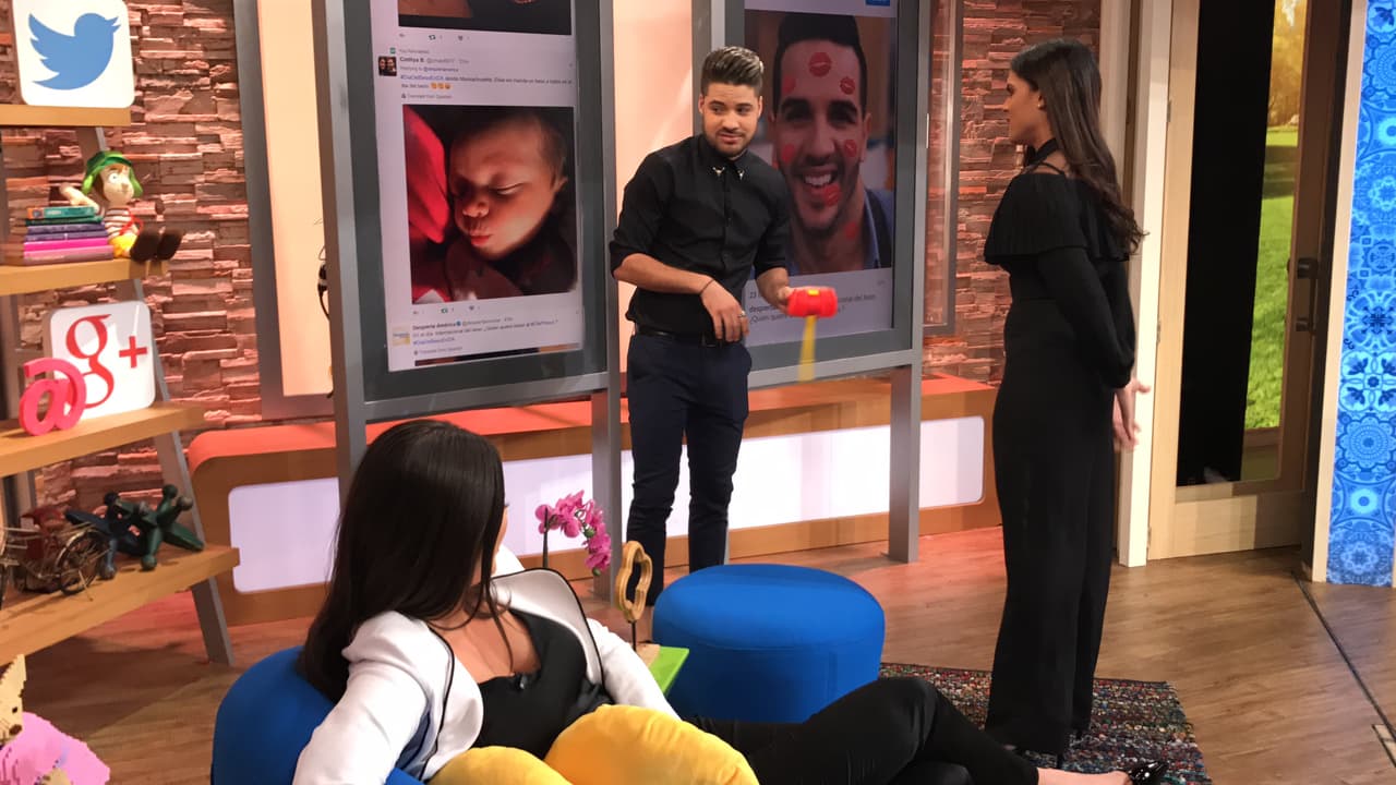 Y Francisca le estaba explicando.