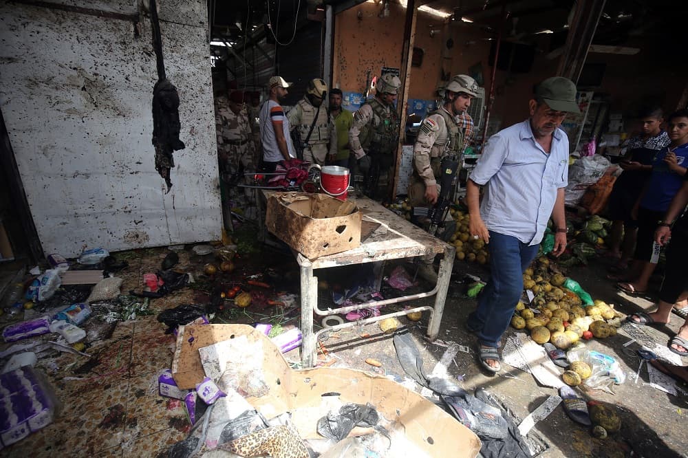 Un nuevo atentado en un mercado de Bagdad deja decenas de muertos
