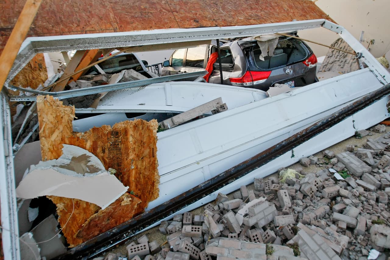 De acuerdo con el Servicio Meteorológico Nacional las tormentas también traerían fuertes vientos, granizo, relámpagos e inundaciones.