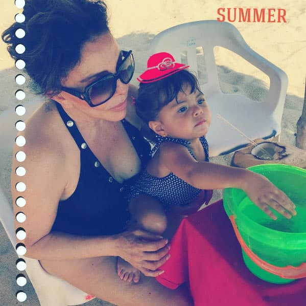 <b><a href="http://www.univision.com/temas/veronica-castro">Verónica</a></b> se ha encargado fomentar sus aptitudes artísticas.