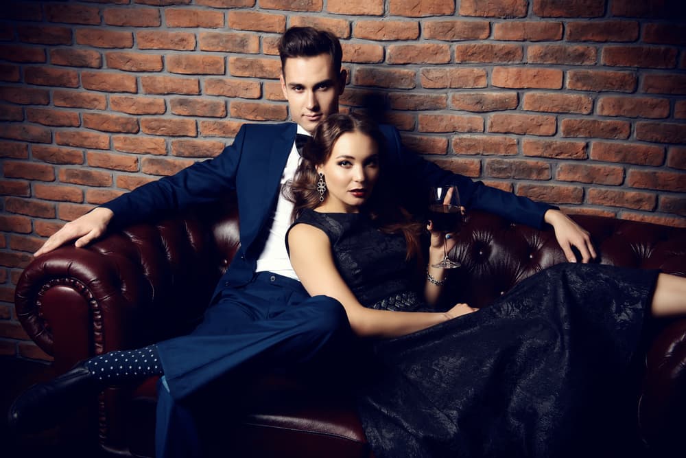 Les encanta verse y sentirse bien, por lo que están muy al pendiente de su apariencia, de su físico, de su vestir. Les fascina que les digan lo bien que se ven y recibir muchas alabanzas - por lo que deben cuidar no caer en la superficialidad.