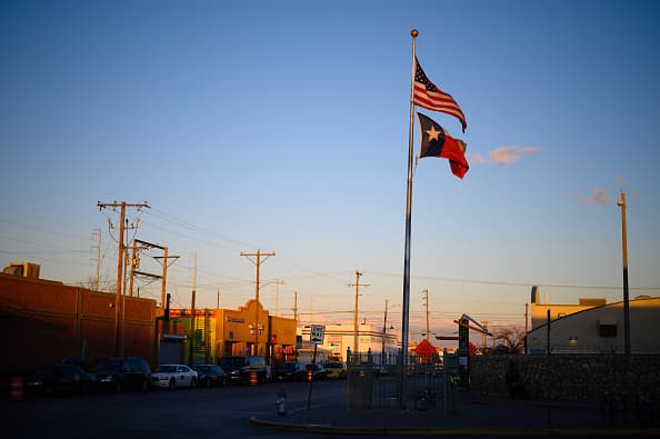 Texas: Vacunan a personal de Capitolio por caso de tosferina