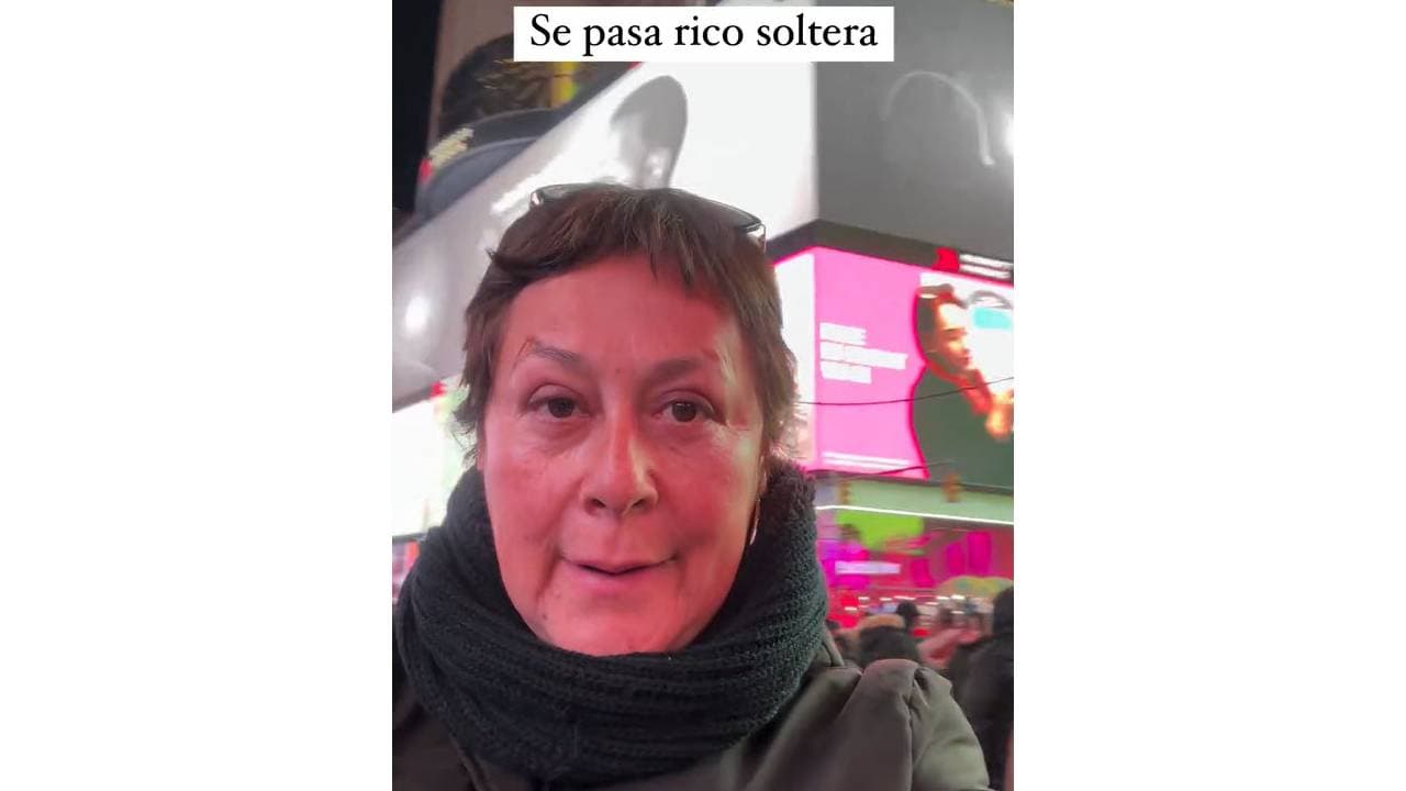 Alina Lozano feliz como mujer "soltera".