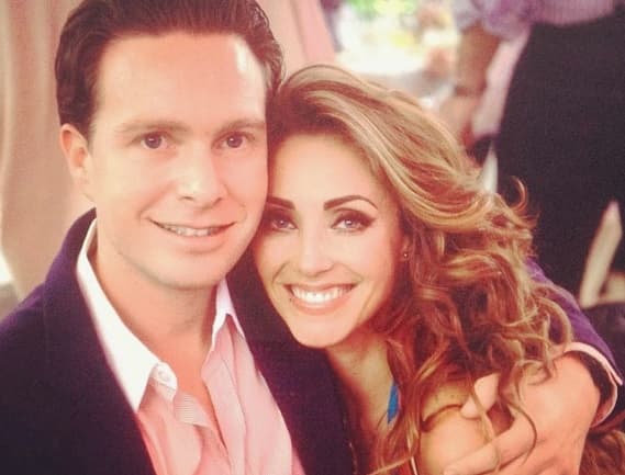 Muchos pensaron que con su boda, ella se retiraría por completo de los escenarios. Pero nada que ver.