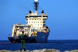 Más de 30 de los 45 individuos, entidades y barcos retirados de la lista estaban radicados en Panamá.