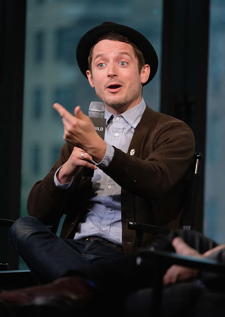 The Lord of the Rings: The Return of the King (2003) - Las fuerzas de Saruman han sido destruidas, y su fortaleza sitiada. Ha llegado el momento de decidir el destino de la Tierra Media, y, por primera vez, parece que hay una pequeña esperanza.
<br>