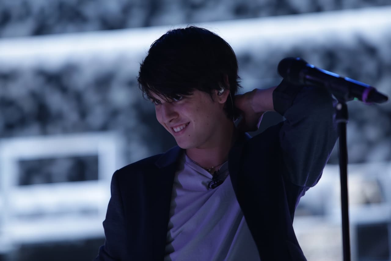 Tú también puedes ser parte del Backstage de tu programa favorito sumergiéndote en el tercer show en vivo de #LaBandaLIVE.