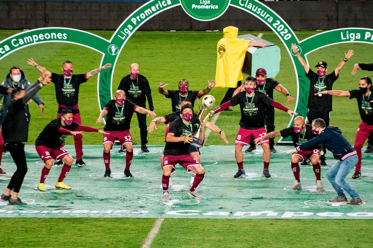 Walter Centeno compara el título del Saprissa con anotar en el Bernabéu 