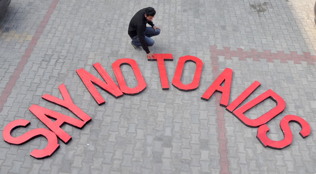 Las muertes por sida se reducen a la mitad desde 2005 y aumenta el acceso a la medicación, según ONU