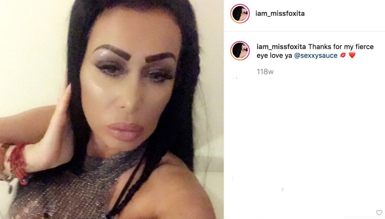 Una de las entrevistadas por Jessica Pressler es 
<b>Samantha Barbash (foto)</b>, quien alega que el personaje que interpreta Jennifer López, es ella y cuenta lo que vivió. La mujer entiende que 
<b>tenían que pagarle</b> para poder hacer una película sobre una parte importante de su historia.