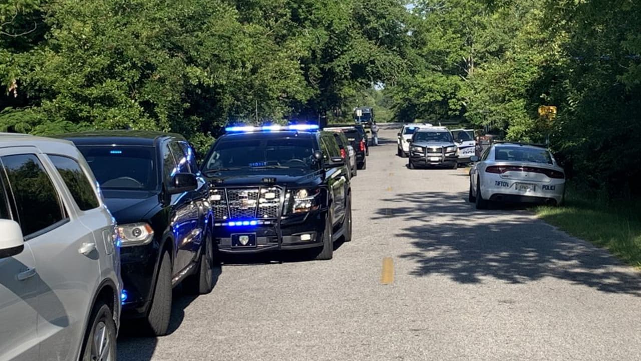 Hombre armado que tomó a dos niños de rehenes murió en enfrentamiento con la policía en Georgia