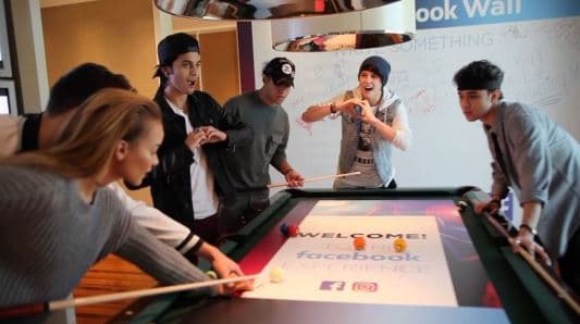 Aprovecharon para hacer el #mannequinchallenge con ella, pero este sólo fue uno de los tantos que hicieron.