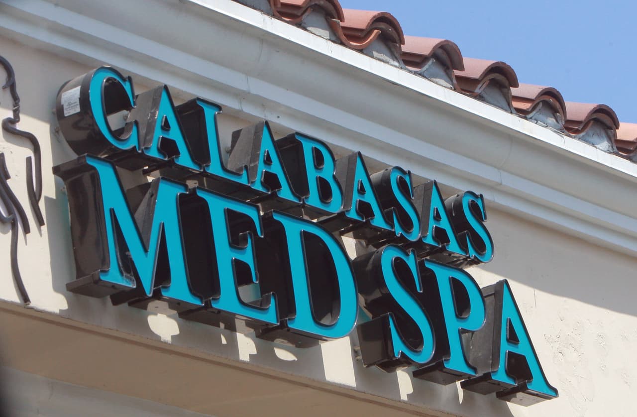 Esperamos que la hinchazón se le baje pronto.