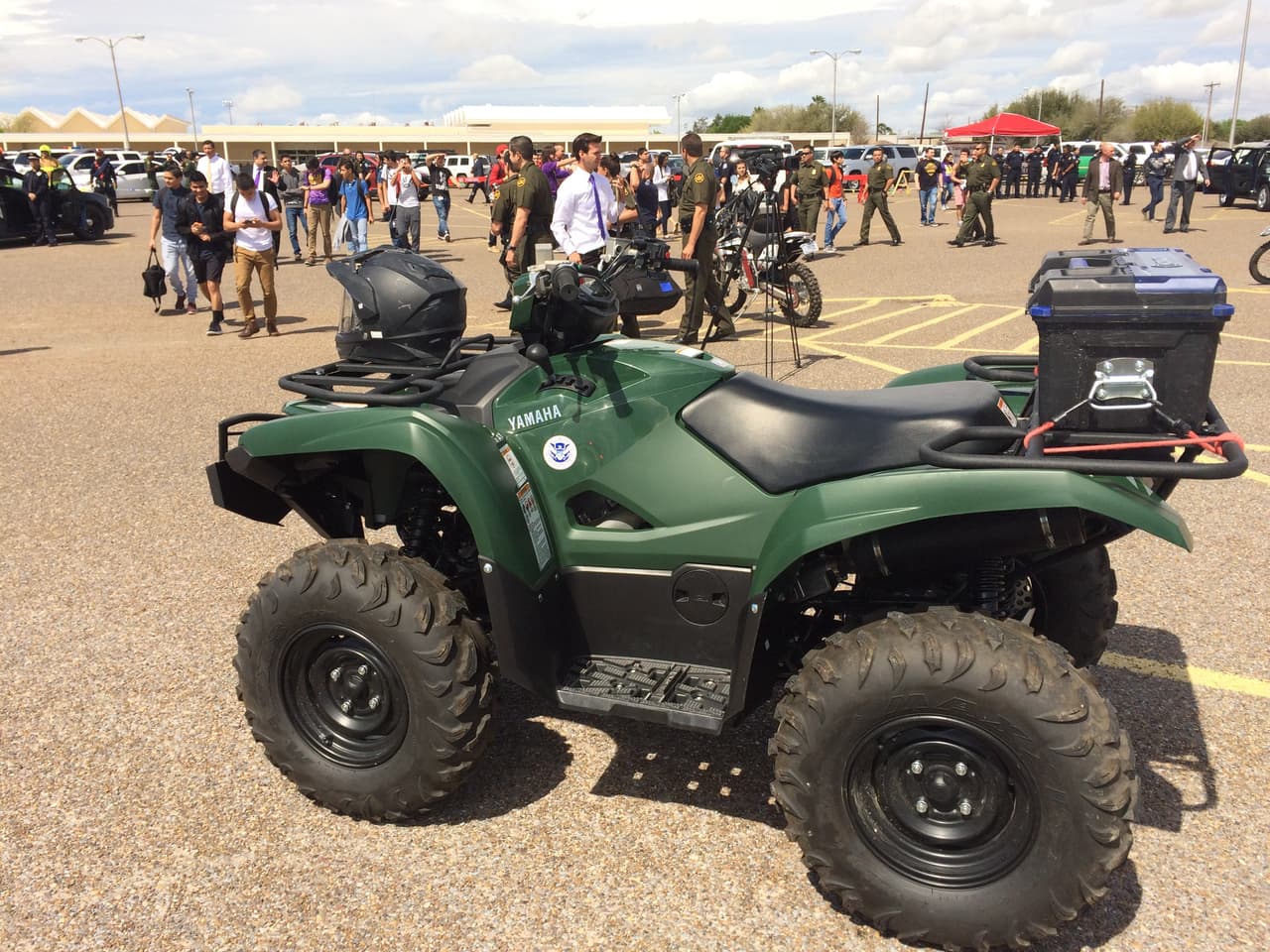 Lo último en armamento y tecnología para protección fronterizaDurante el evento binacional relacionado con seguridad fronteriza, agencias del orden de EEUU y México hicieron despliegue del armamento y equipos que se utilizan en ambos lados de la frontera.