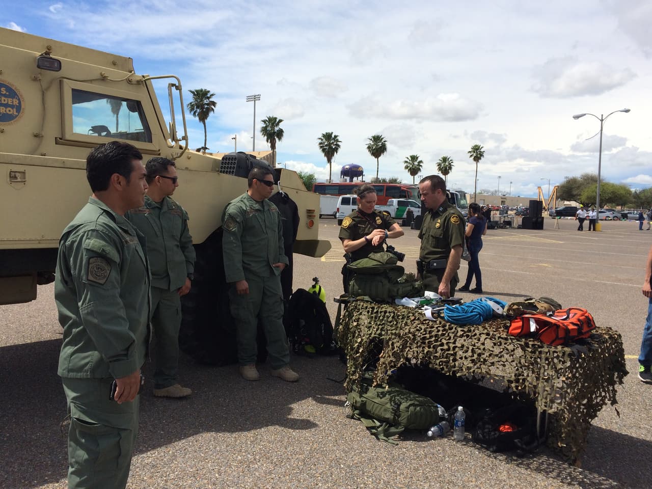 Durante el evento binacional relacionado con seguridad fronteriza, agencias del orden de EEUU y México hicieron despliegue del armamento y equipos que se utilizan en ambos lados de la frontera.