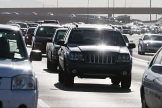 Arizona investiga distintos incidentes de disparos en autopista