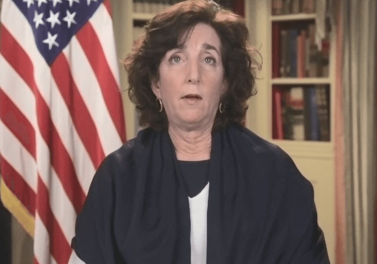 Reunificar a familias migrantes separadas por Trump "busca reparar un fracaso moral" del país: Roberta Jacobson