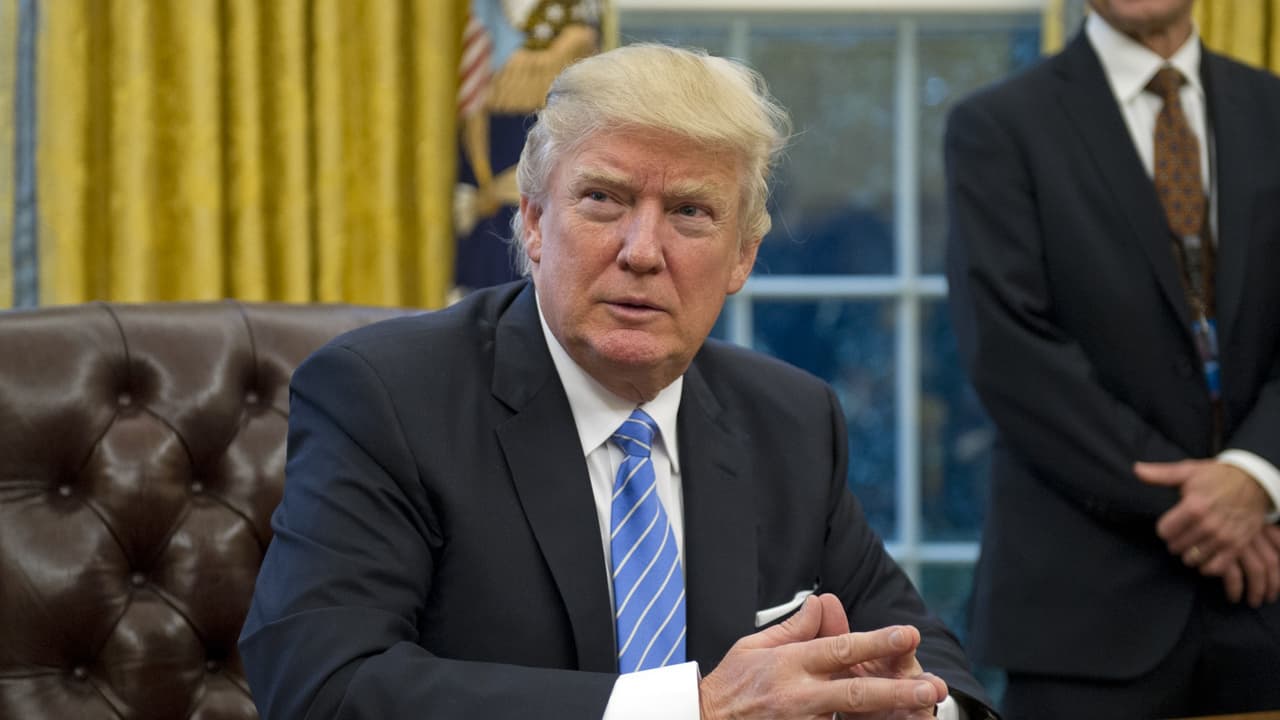 A la espera del anuncio de Trump sobre Cuba, surge la batalla sobre por dónde deben ir los cambios