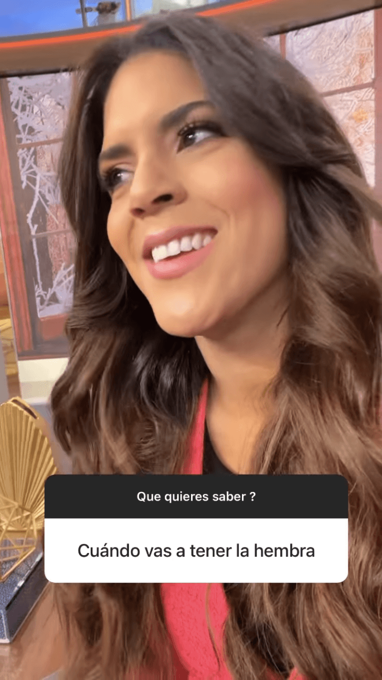 “Llévame suave, mi amor, me estoy recuperando”, bromeó la presentadora, y agregó que “no te miento, a mí me encantaría, y súper rápido, pero hay que recuperarse porque no es fácil y que sea lo que Dios quiera”.