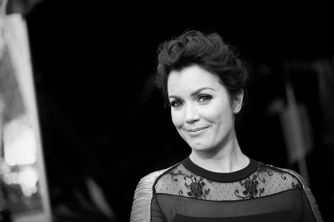 Bellamy Young - Actriz La que interpreta a la Primera Dama de Estados Unidos en "Scandal" no podía faltar en la campaña.
