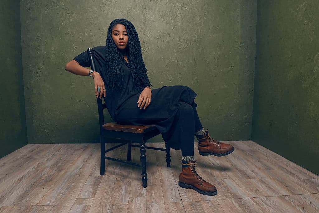 Jessica Williams - Comediante y actriz Además de ser una de las estrellas de "The Daily Show" como corresponsal, Williams dedica su tiempo a denunciar las injusticias que sufren distintas comunidades durante su día a día. En uno de sus últimos trabajos hablaba de la discriminación del dating online hacia las minorías.