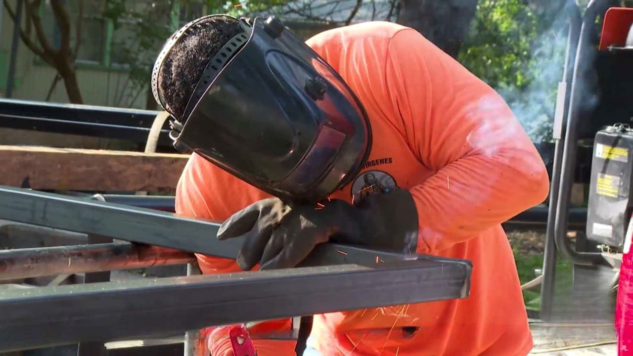 Día del trabajo: Así es cómo la comunidad latina en Texas aporta a la economía de EEUU