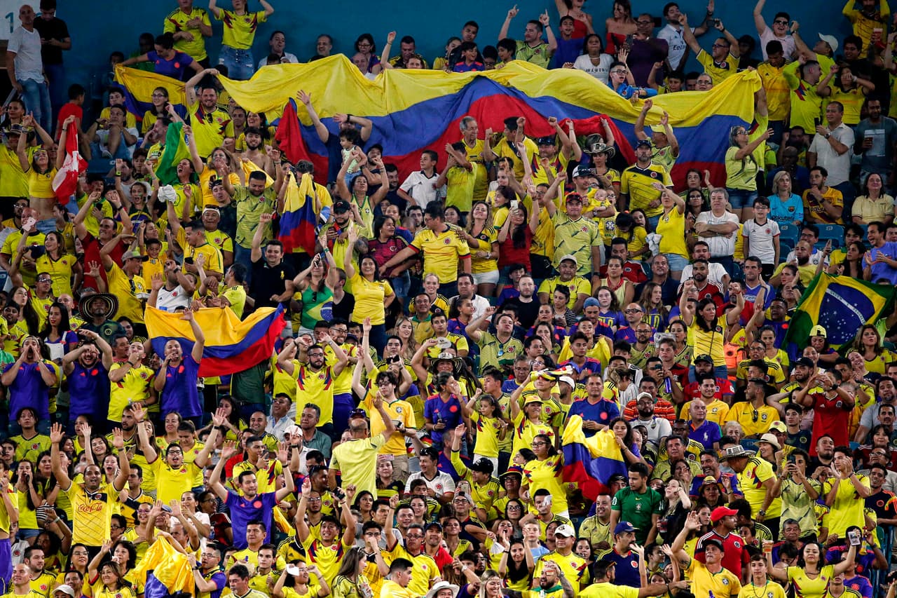 De igual forma la comunidad colombiana en el sur de Florida también está dividida.
<br>