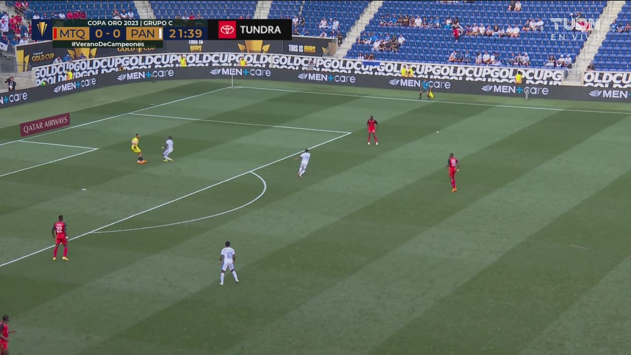 ¡De Percin sufre la presión y casi cae el tanto de Panamá!