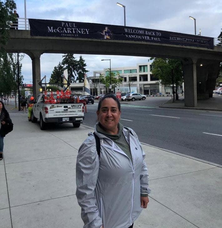 En mayo pasado, Gloria Izaguirre estuvo como invitada en el programa digital ' Siempre hay más', con la coach de vida y comunicadora Lu Dorantes, en la que habló de 'Las consecuencias de vivir con una madre narcisista'.
<br>