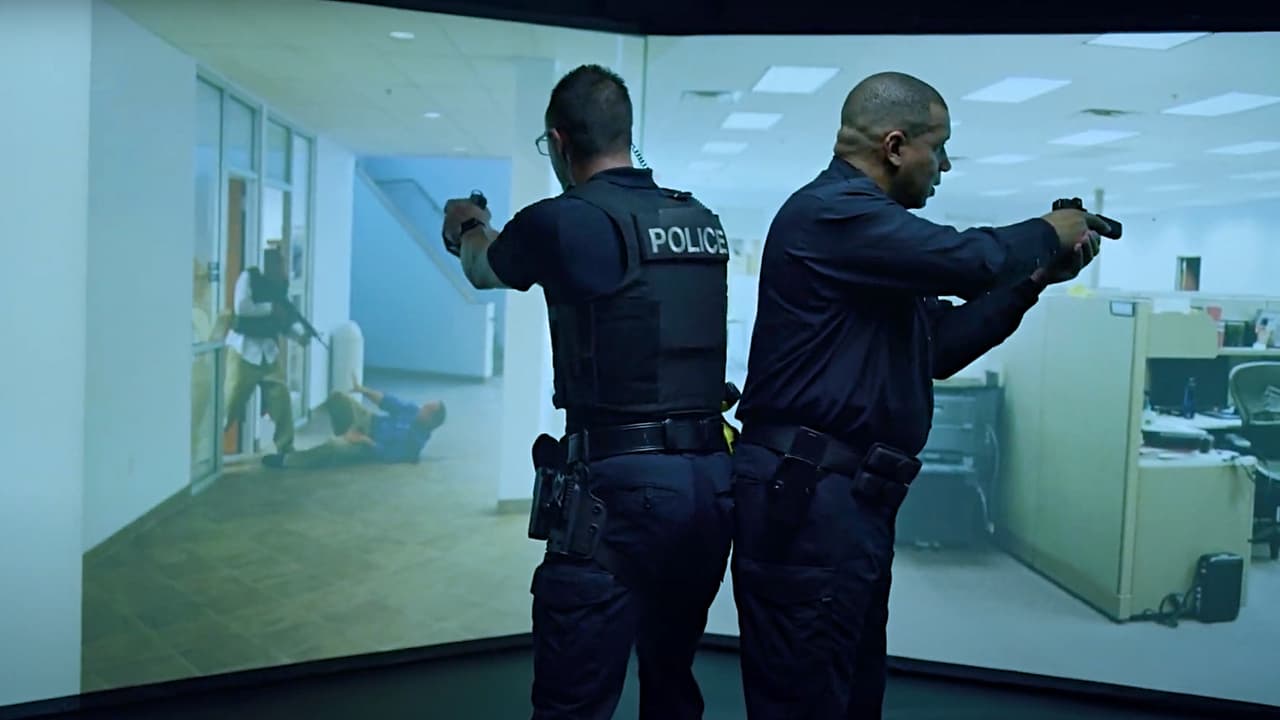 Este simulador virtual ayuda a la Policía a prepararse para responder a tiroteos masivos en escuelas