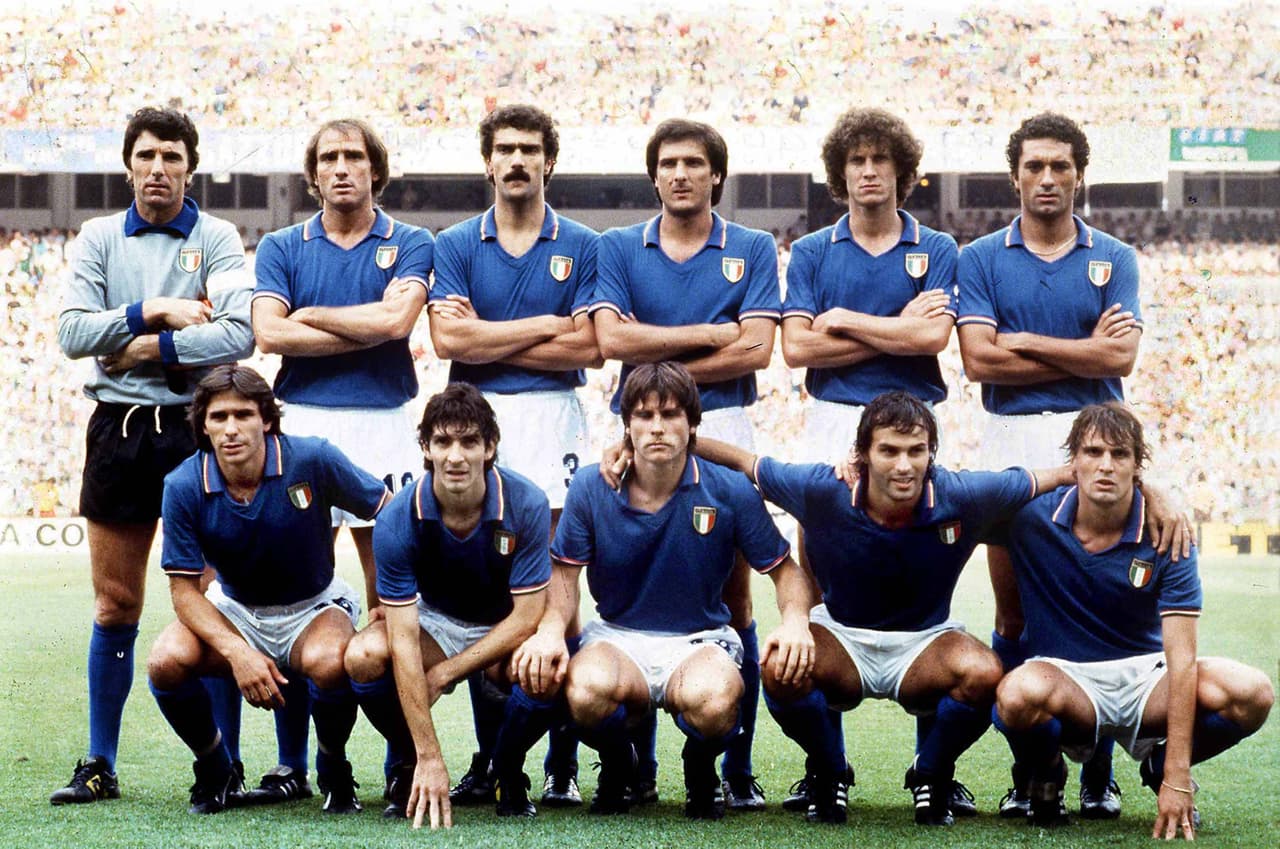 Dino Zoff, con una carrera consolidada, participó de cuatro Mundiales (1970, 1974, 1978 y 1982) y con la Juventus tocó la gloria en su país y en el ámbito internacional.