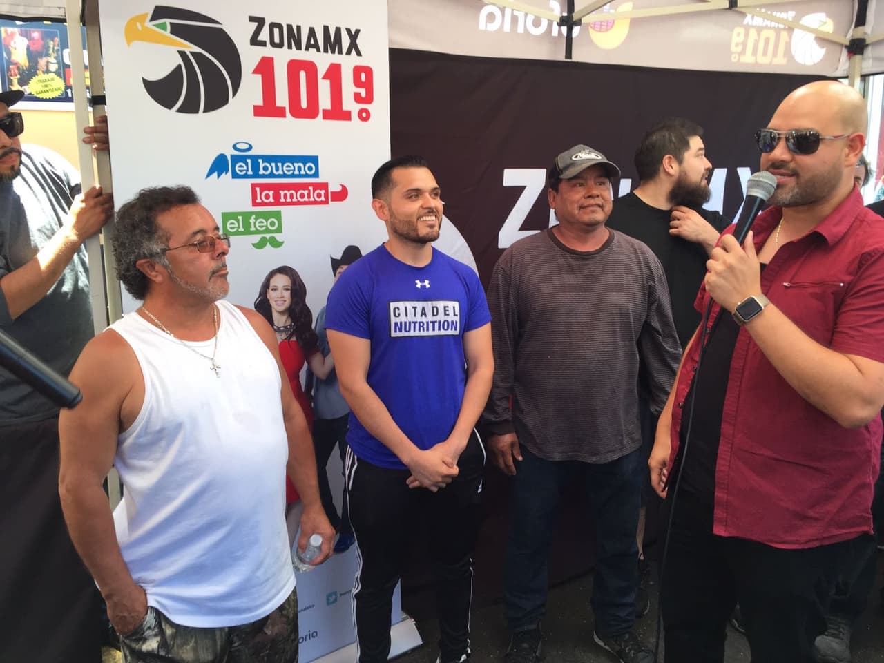 Raúl 'El Pelón', Carla Medrano y El Feo felices de compartir con sus oyentes en Santa Ana.