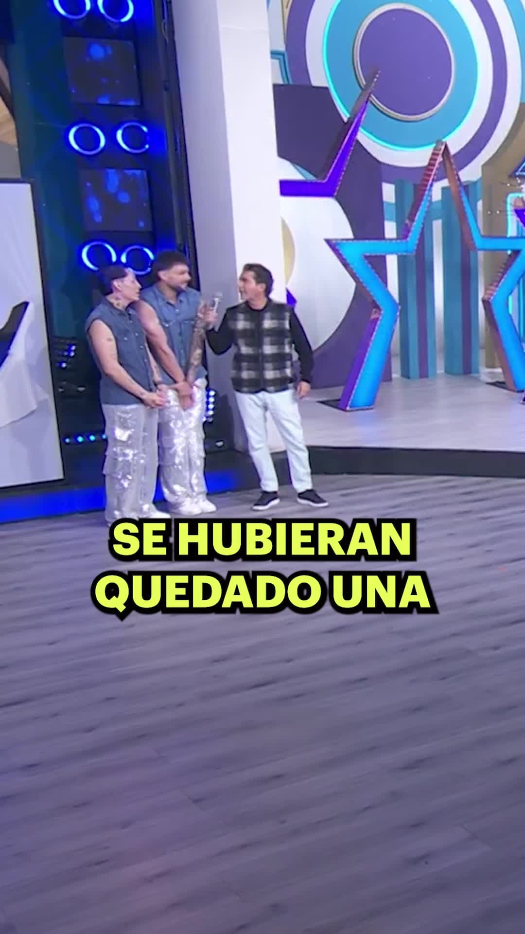 Nicola y Kunno también querían bailar en ropa interior