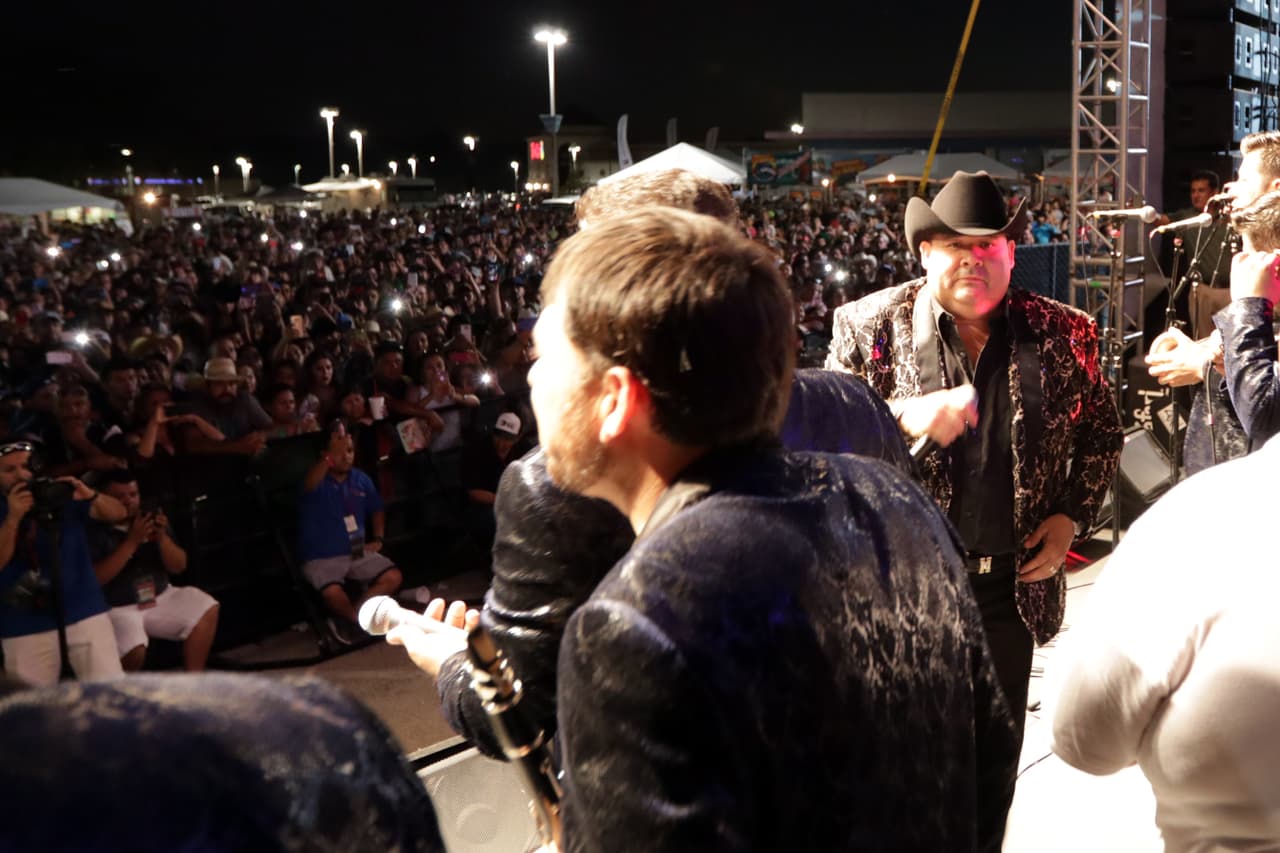 Uforia Dallas celebró en grande en La Gran Plaza