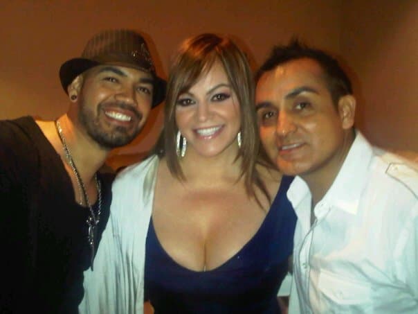 Arturo Rivera sabía todo de Jenni pues era parte importante de su equipo. El publirrelacionista también acompañaba a la cantante cuando se desplomó el avión.