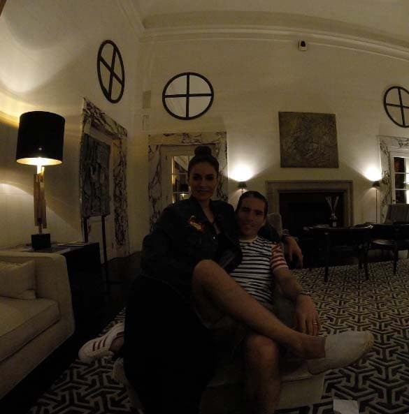 El amor que se tienen el uno al otro es incomparable.