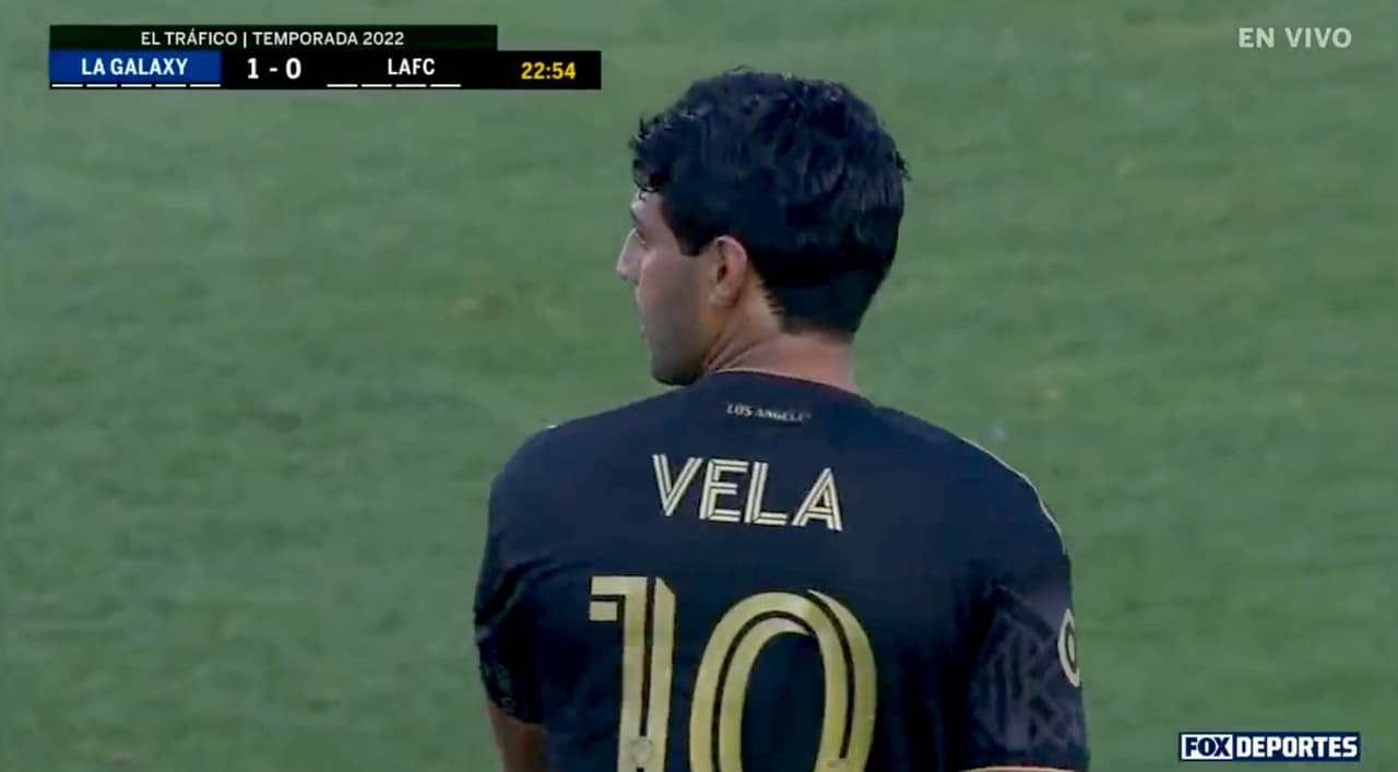 Carlos Vela revienta el poste y LA Galaxy se salva del primero