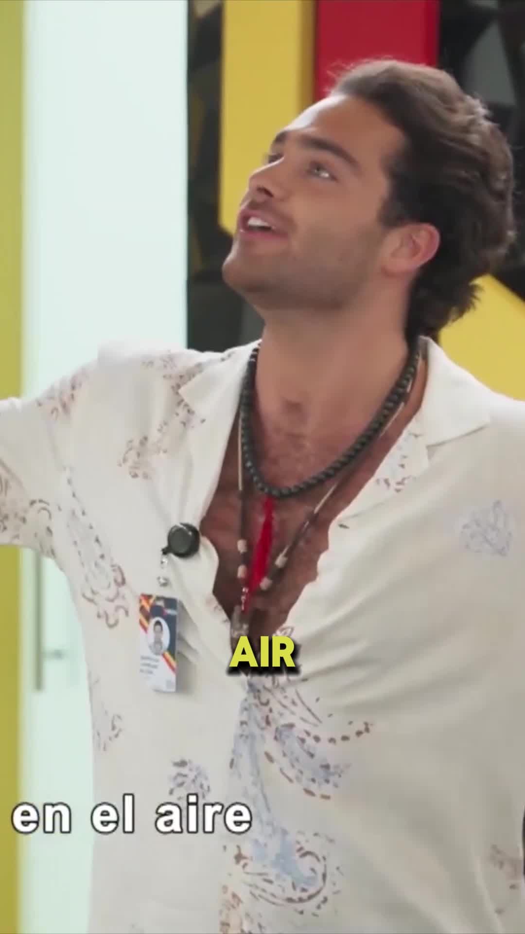 Love is in the air #micaminoesamarte #tlnovelas