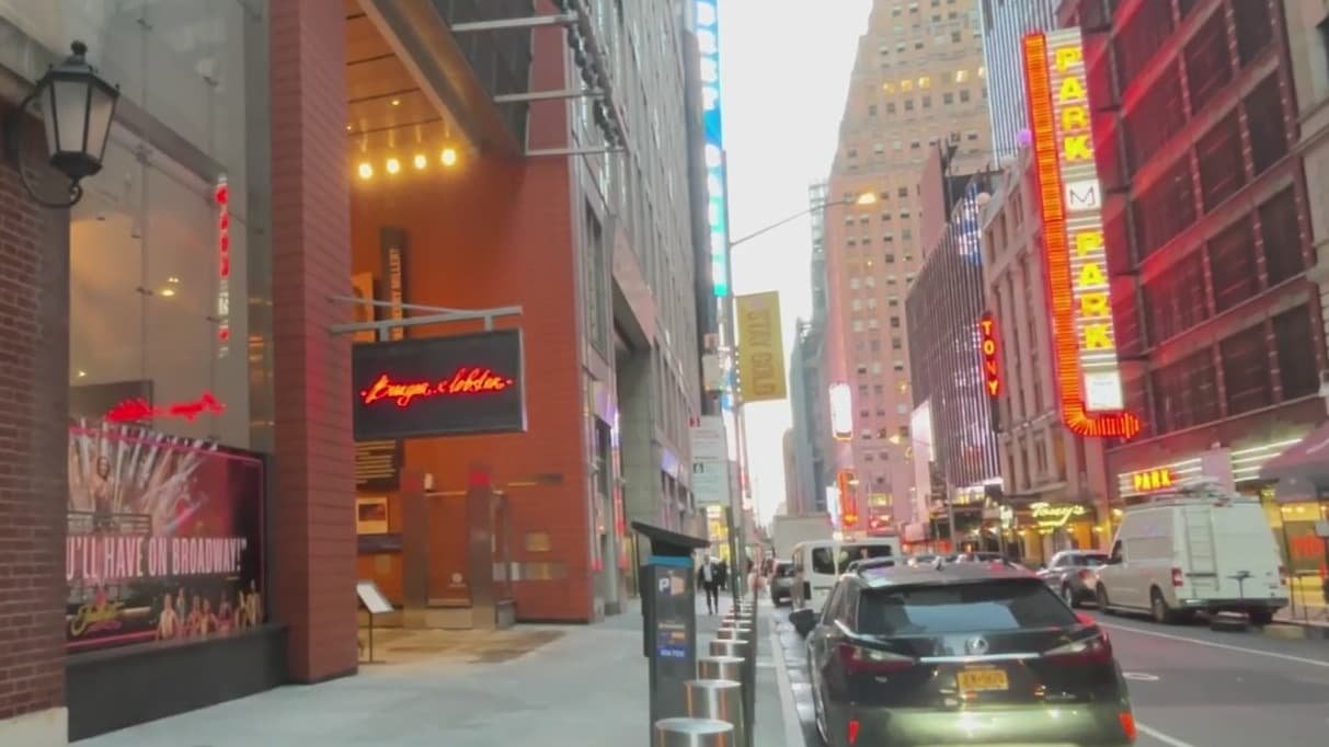 Hombre muere apuñalado cerca de Times Square