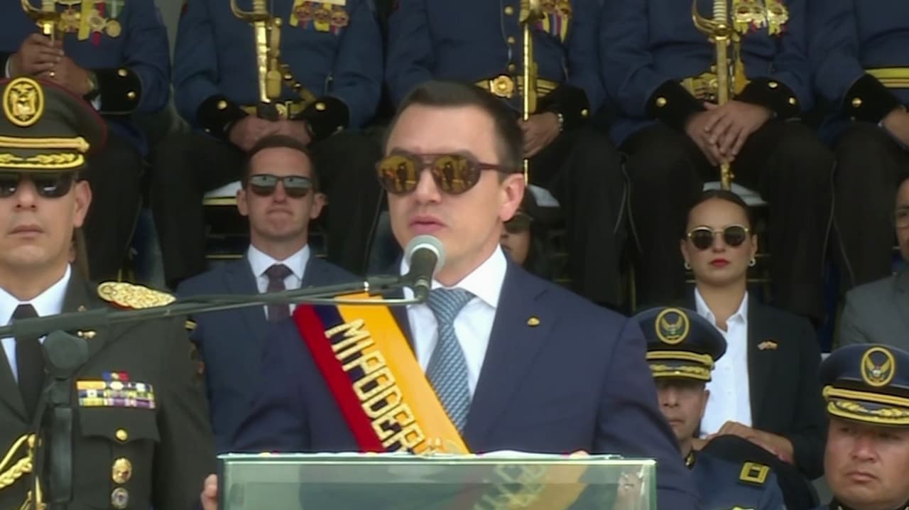 Ecuador declara persona 'non grata' a embajador de Cuba; da plazo de 48 horas para que abandone el país