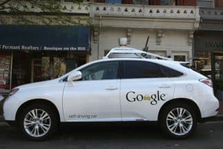 California permitirá los coches de auto conducción en la vía pública