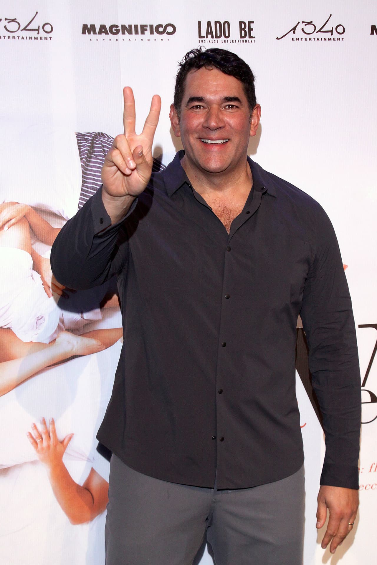 “Alguna vez tuvimos algo que ver Eduardo Santamarina y yo, pero nada, fue muy corto”, dijo la actriz.