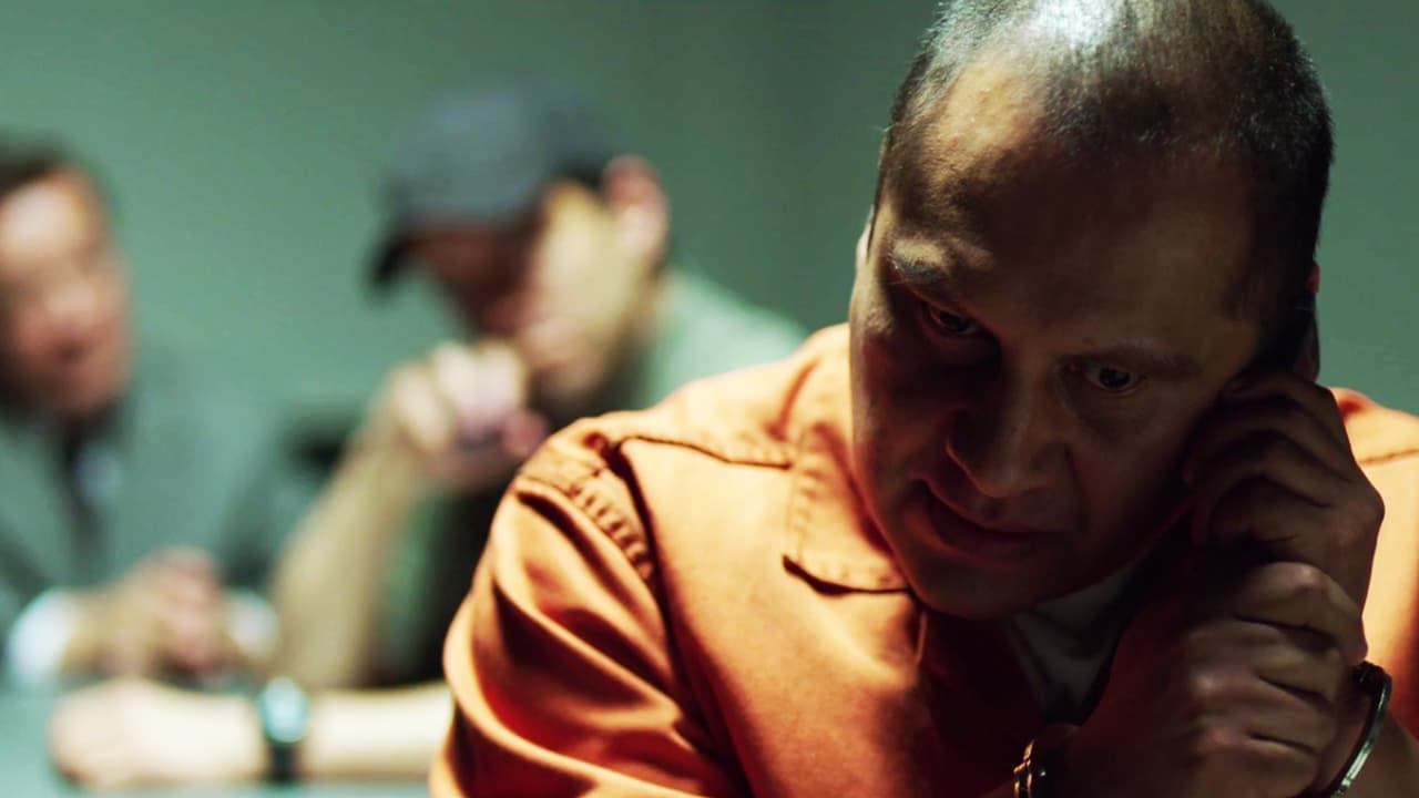 Even though his brother was distrustful, Raciel asked him to do what ‘El Chapo’ wanted in exchange for help reducing his time in hell, and to end ‘El Cano’ and ‘Los Emes’.